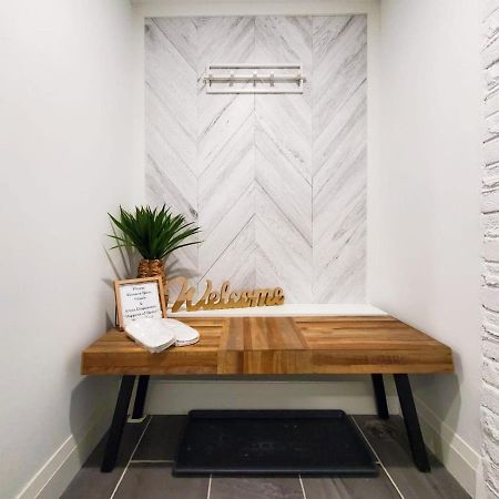 Renovated Guest Suite Near The Lake & High Park In Toronto! Esterno foto